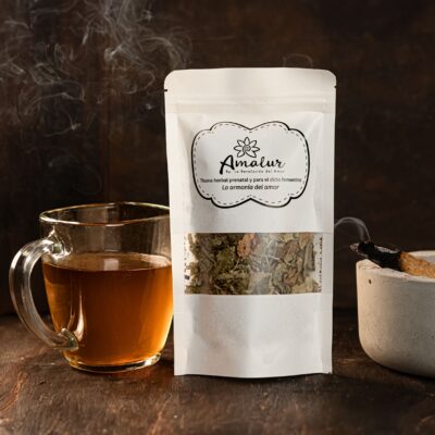 Tisana herbal prenatal y para el ciclo femenino de La Revolución del Amor. Otorga cantidades elevadas de hierro, magnesio, calcio y fósforo, importantes minerales que actúan en la contracción muscular. Para el ciclo femenino, se recomienda tomar durante la menstruación o desde la fase premenstrual.