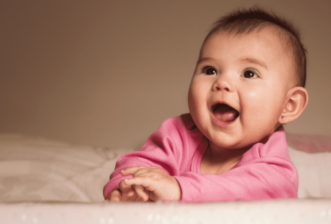 cuidado-genital-del-bebe-niña